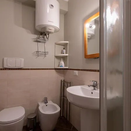 Lance With Lift, 2 Minutes Walk From The Train Station * Venedig