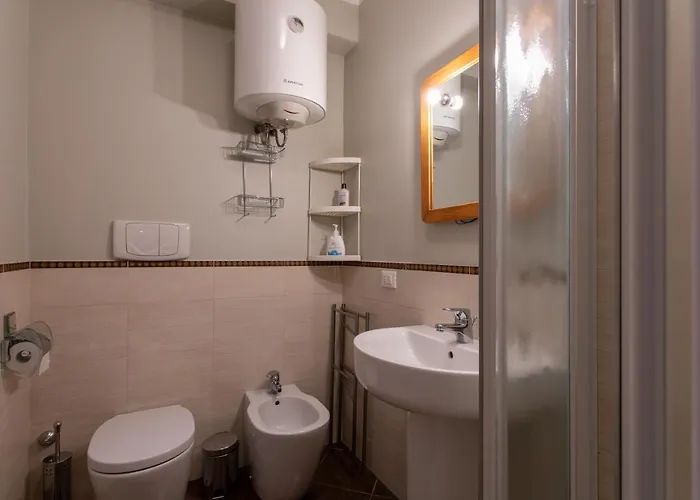 Lance With Lift, 2 Minutes Walk From The Train Station * ונציה